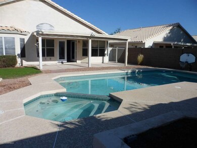 DETAIL VIEW POOL/SPA