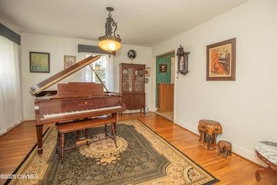 908 Hillcrest Ln, Lewisburg, PA 17837 - photo 5