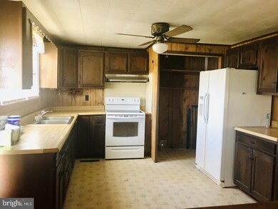 1935 Old Virginia Rd, Pocomoke City, MD 21851 - photo 7