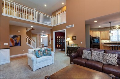 552 Burgess Cir unit 11, Aurora, OH 44202 - photo 4