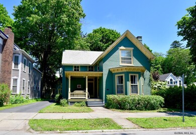 157 Spring St, Saratoga Springs, NY 12866 - photo 3