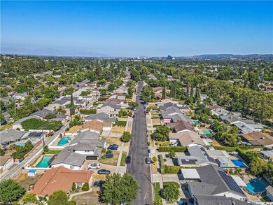 24224 Welby Way, West Hills, CA 91307 - photo 4