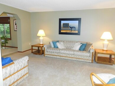 6 Living Room