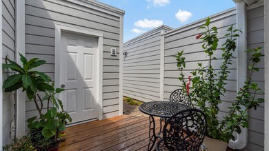 69 Hideaway Dr, Friendswood, TX 77546 - photo 5