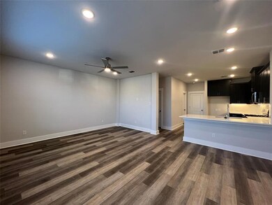 7640 Rambler Ln, North Richland Hills, TX 76182 - photo 3