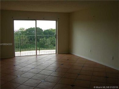 9360 Fontainebleau Blvd unit 615, Miami, FL 33172 - photo 3