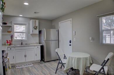 1539 N Maplewood Ave, Tulsa, OK 74115 - photo 4