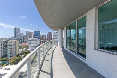 Strada 315 unit 1706, Fort Lauderdale, FL 33301 - photo 2