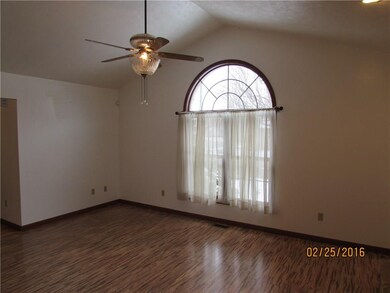 110 S John St, Atlanta, IN 46031 - photo 5