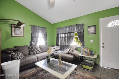 122 M l King Ave, Saint Augustine, FL 32084 - photo 4