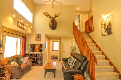 11 Woodsview Ln unit 1, Lincoln, NH 03251 - photo 2