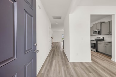 1421 English Oak Dr, Clarksville, TN 37043 - photo 3