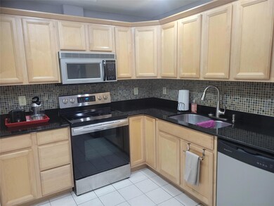 unlisted-address, Hallandale Beach, FL 33009 - photo 4