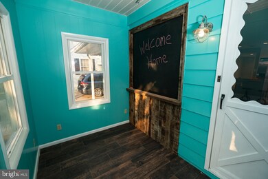 320 Willow Ave, Frederick, MD 21701 - photo 3