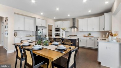 314 Emerald Ct, Spring City, PA 19475 - photo 6