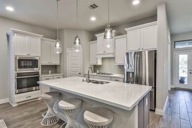 17087 Crimson Crest Dr, Conroe, TX 77302 - photo 6