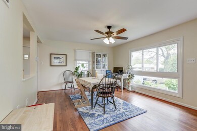 1913 Lewis Ave, Rockville, MD 20851 - photo 4