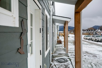 410 Brookline St unit C, Livingston, MT 59047 - photo 2