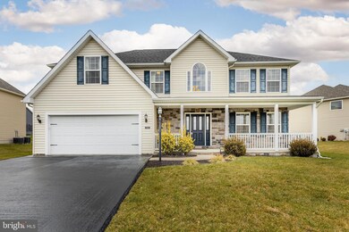 9245 Lindale Ave, Greencastle, PA 17225 - photo 2