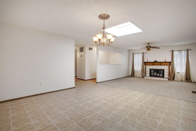 5901 Elmwood Dr NE, Albuquerque, NM 87109 - photo 6