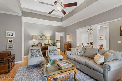 518 Spring Hill final-7