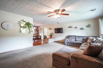 Living Rm
