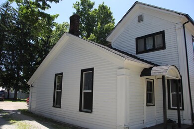 736 Broadway St, Niles, MI 49120 - photo 2