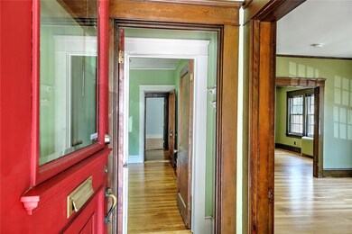 72 Dana St, Providence, RI 02906 - photo 4