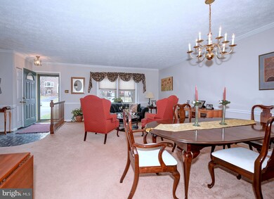 15 Carriage Walk Ct, Parkville, MD 21234 - photo 4