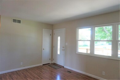 1910 Northwestern Ave, Princeton, IN 47670 - photo 2