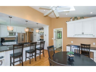 5200 Broadlawn Dr SE, Cedar Rapids, IA 52403 - photo 7