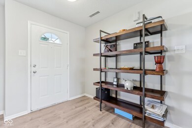 951 Brookstone Dr, Franklin, IN 46131 - photo 3