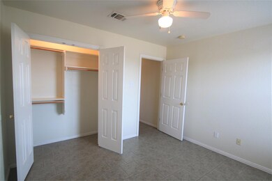 417 N Blue Jay Ct unit 419, Weatherford, TX 76088 - photo 6