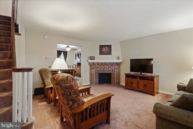 218 N Wycombe Ave, Lansdowne, PA 19050 - photo 6