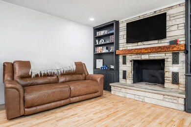 2549 Jamestown Hwy, Alpine, TN 38543 - photo 7