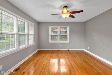 106 Mike Loop Rd, Jacksonville, NC 28546 - photo 7