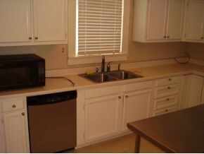 303 W Poplar St, Johnson City, TN 37604 - photo 7