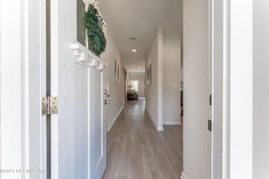 9729 Kline Rd, Jacksonville, FL 32246 - photo 4