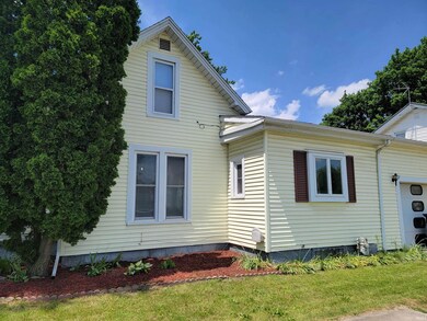 120 E 19th St, Auburn, IN 46706 - photo 4