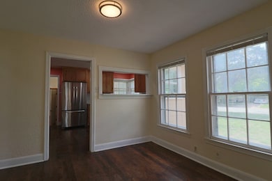 503 S Lewis Ave, Kerrville, TX 78028 - photo 6