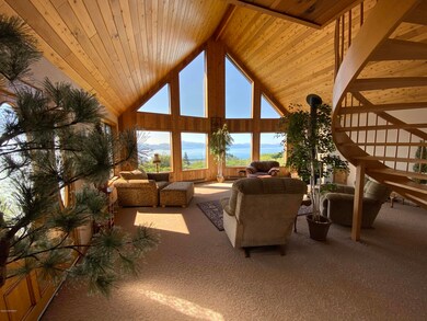 Living Area (1)