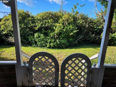 16051 Highway 101 S, Brookings, OR 97415 - photo 6