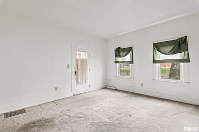 1504 E Phillips St, Springfield, IL 62702 - photo 5