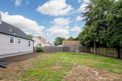 90 Baywood St, Warwick, RI 02886 - photo 3