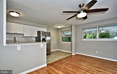 824 Wedgewood Dr, Lansdale, PA 19446 - photo 4