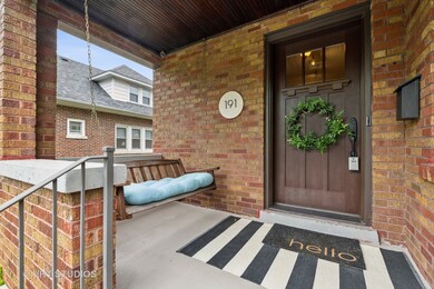 191 N Myrtle Ave, Elmhurst, IL 60126 - photo 3