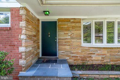 605 Marshall Manor Dr, Silver Spring, MD 20905 - photo 6