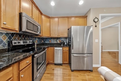 Jonathans Landing unit 402, Braintree, MA 02184 - photo 3