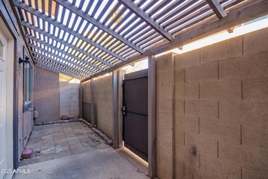 1139 N 84th Place unit 2, Scottsdale, AZ 85257 - photo 5