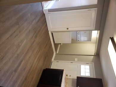 266 Main St unit A, Trenton, NJ 08620 - photo 3